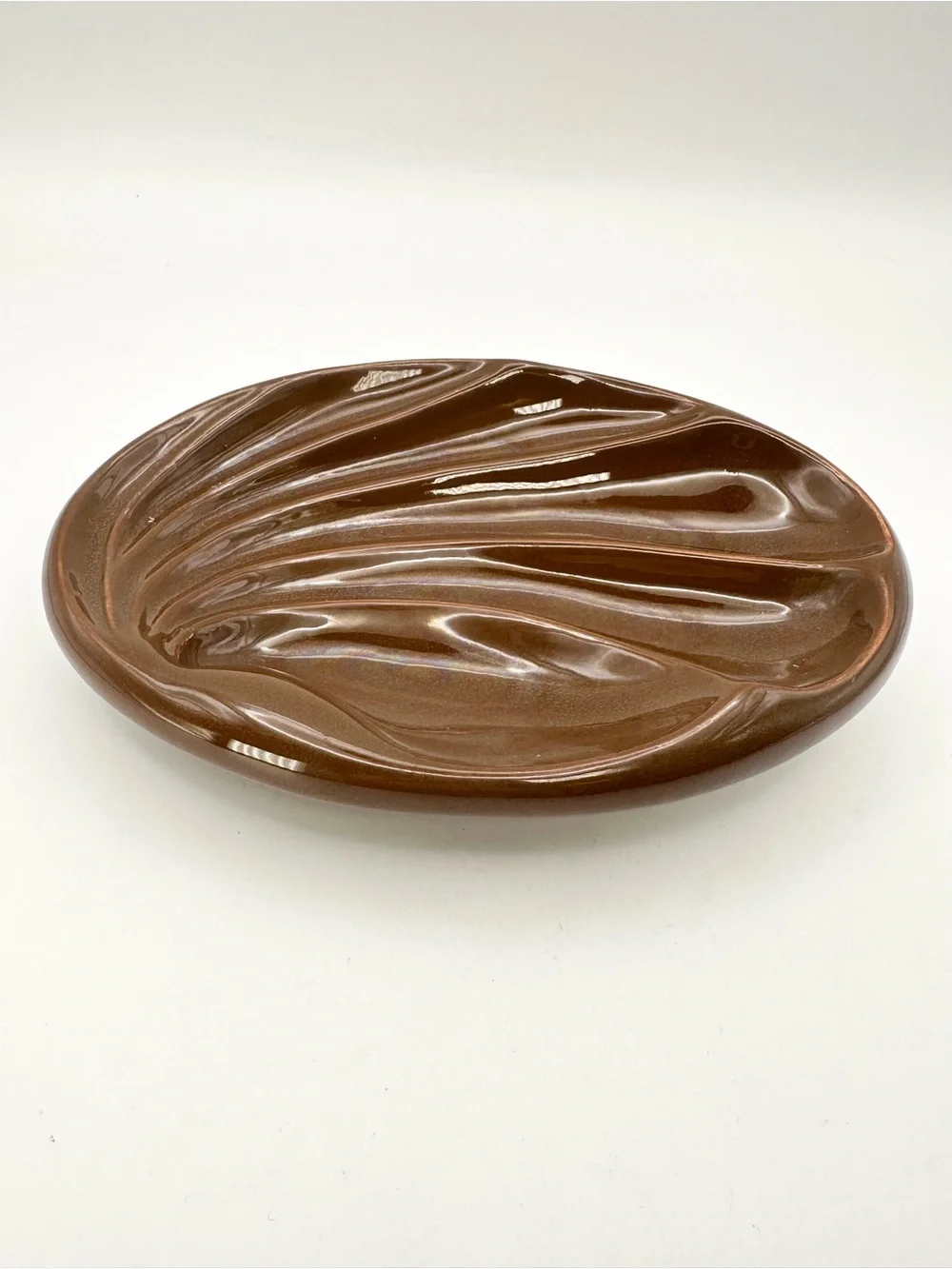 Vintage Brown Clam Shell Soap Dish Vohann of California